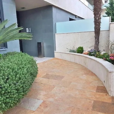 Belice Modern Fanals Lloret de Mar